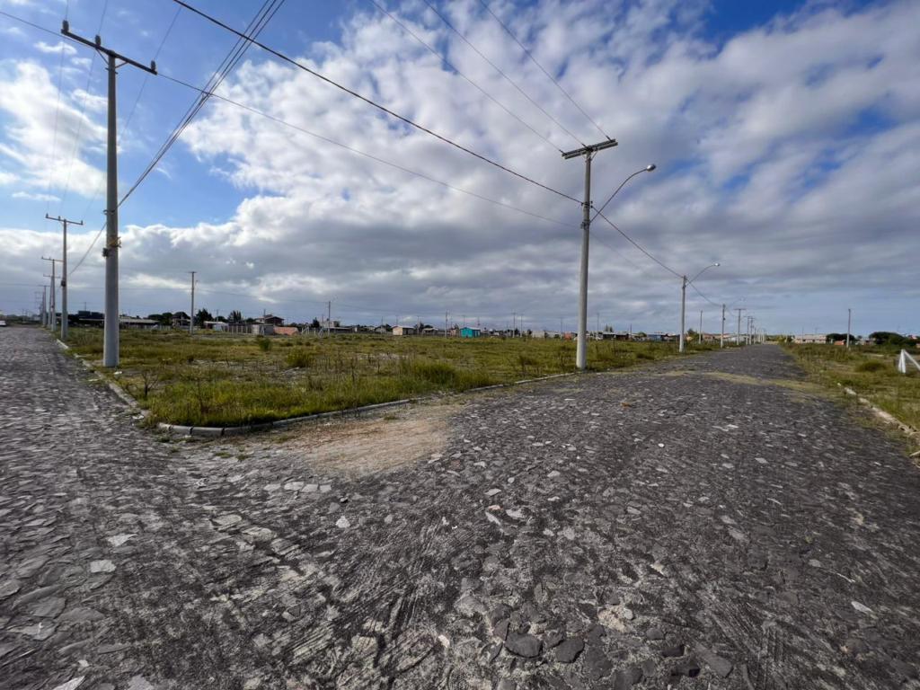 Terreno à venda no bairro Capão Novo em Capão Da Canoa - imovel 2059