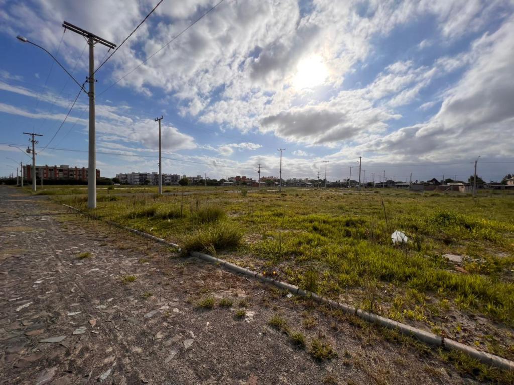 Terreno à venda no bairro Capão Novo em Capão Da Canoa - imovel 2060